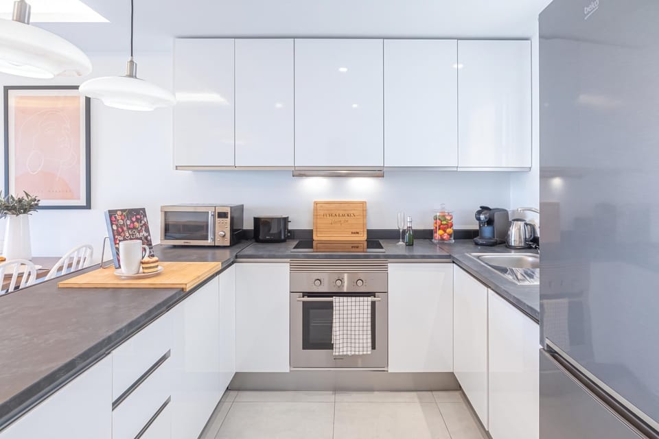 Honeymoon Apartment, 2 Bedrooms, 2 Bathrooms (Luxury Family Riviera Del Mar) | Private kitchen