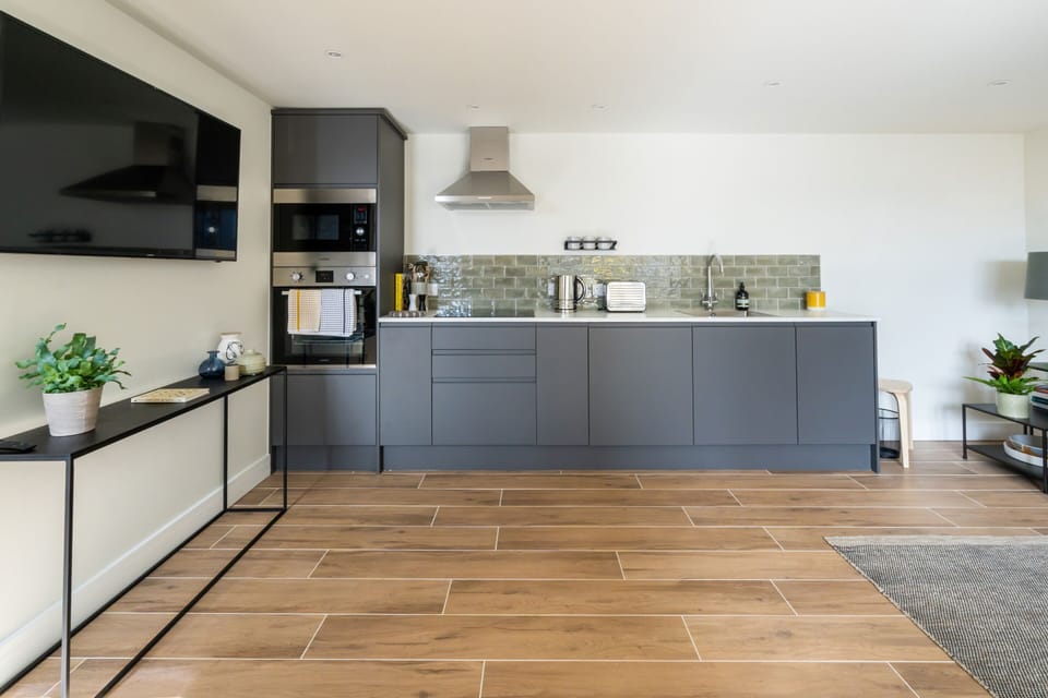 Spacious kitchen