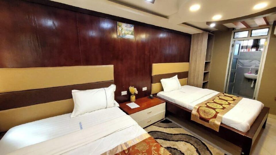 Pillowtop beds, free WiFi, bed sheets