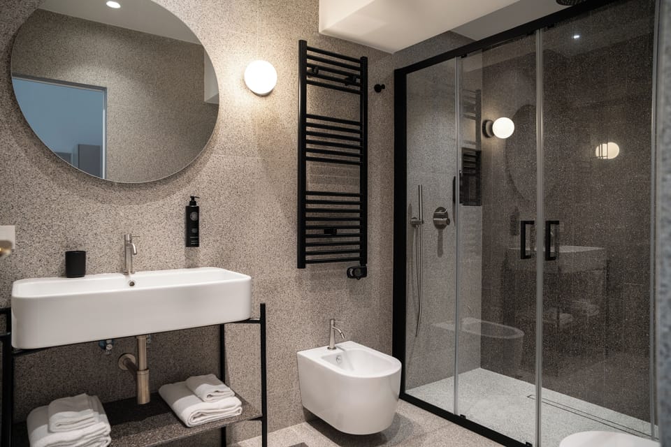 Family Room, Balcony | Bathroom | Shower, free toiletries, hair dryer, bidet