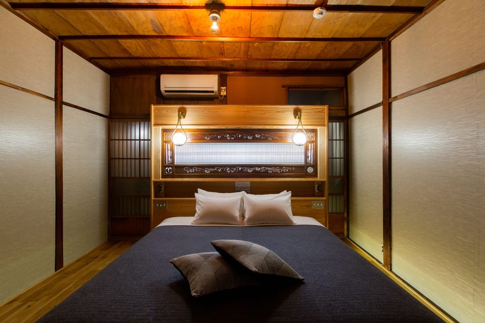 Traditional House, 2 Bedrooms, Non Smoking | 2 bedrooms, minibar, in-room safe, individually decorated