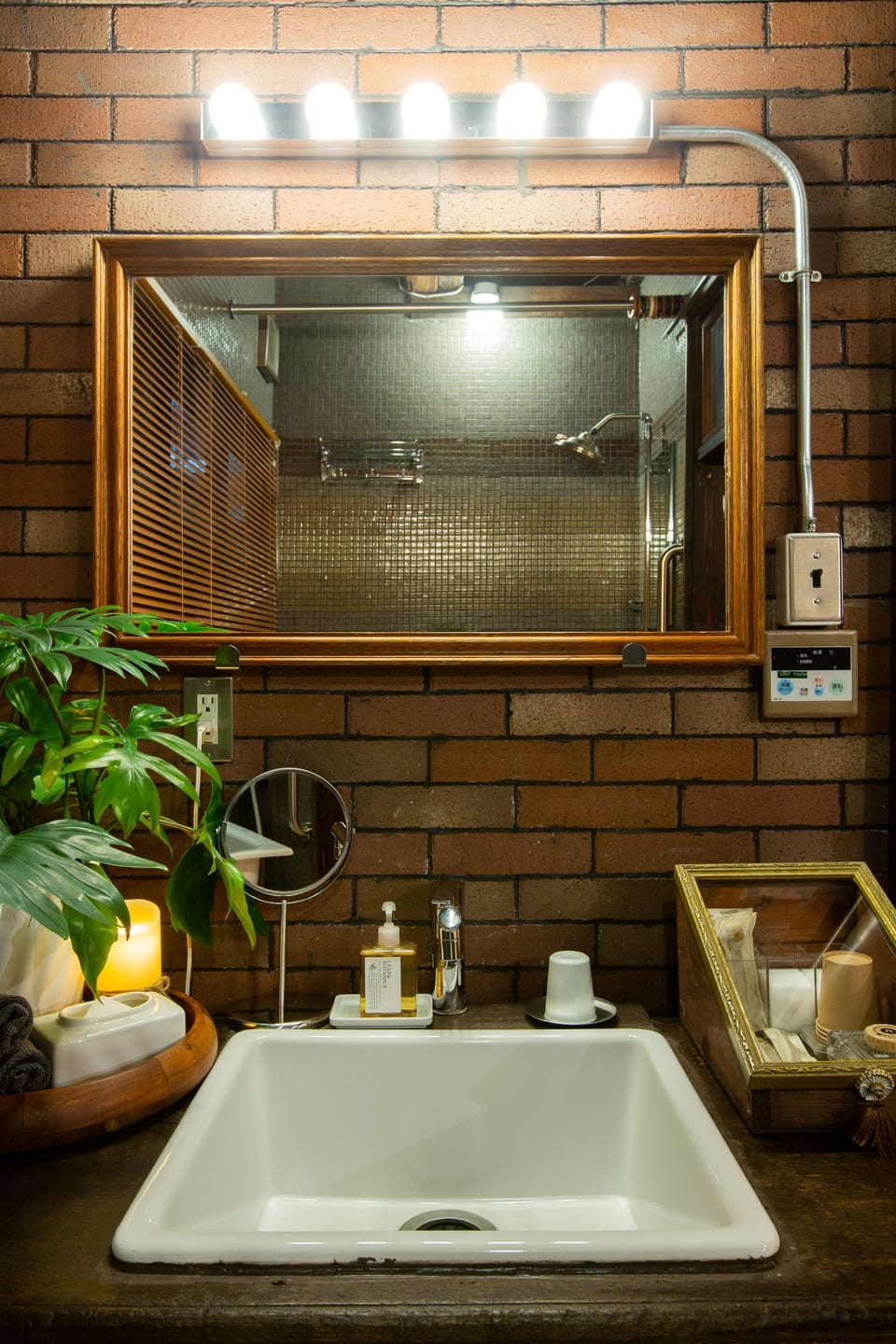 Traditional House, 2 Bedrooms, Non Smoking | Bathroom | Combined shower/tub, free toiletries, hair dryer, bidet