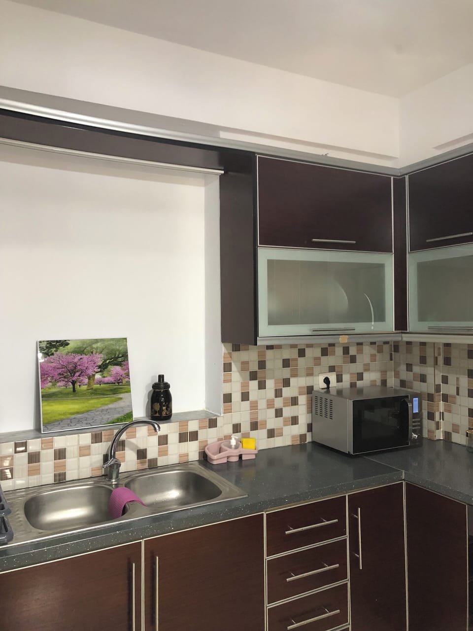 Deluxe Double Room, Balcony, Hill View | Private kitchen