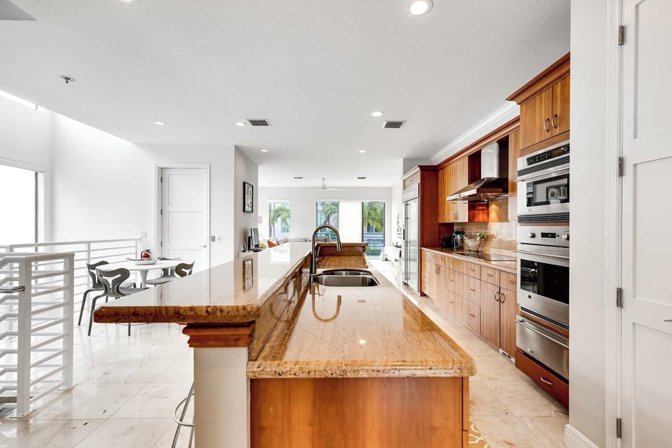 Our wonderful fully equipped kitchen!