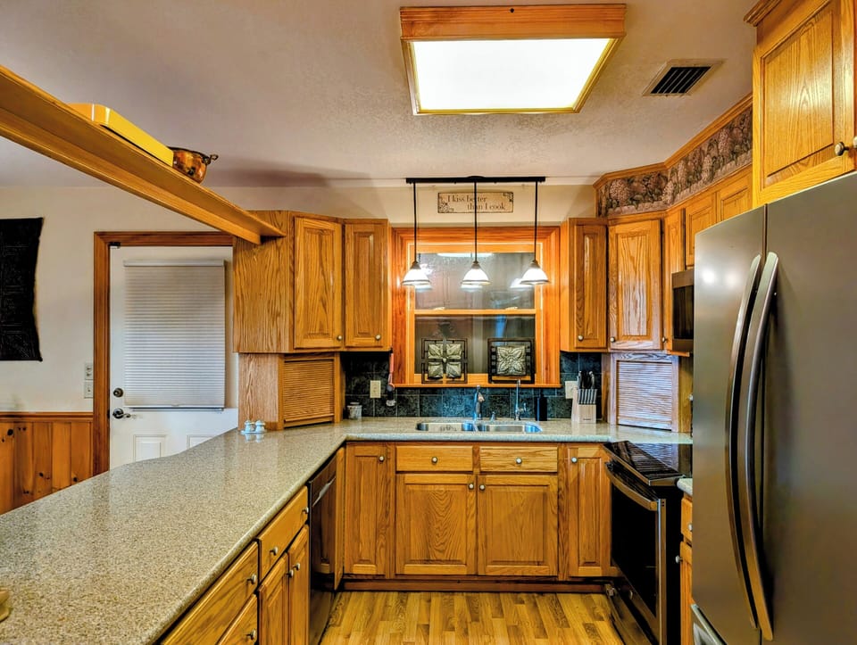 Fully equipped kitchen with new stainless steel appliances