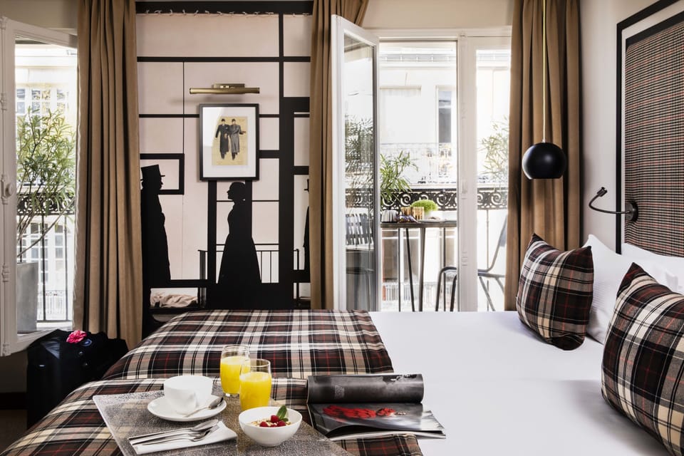 Superior Double Room, Balcony | Premium bedding, minibar, in-room safe, desk