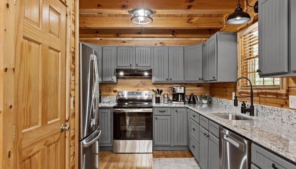 The brand new fully remodeled kitchen and dining area offer plenty of room to comfortably host family dinners and are outfitted with all the cookware, dishes, utensils, and appliances you will need to cook delicious meals.