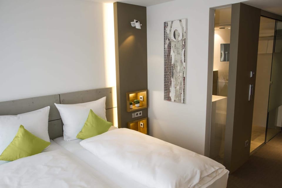 Minibar, in-room safe, desk, soundproofing