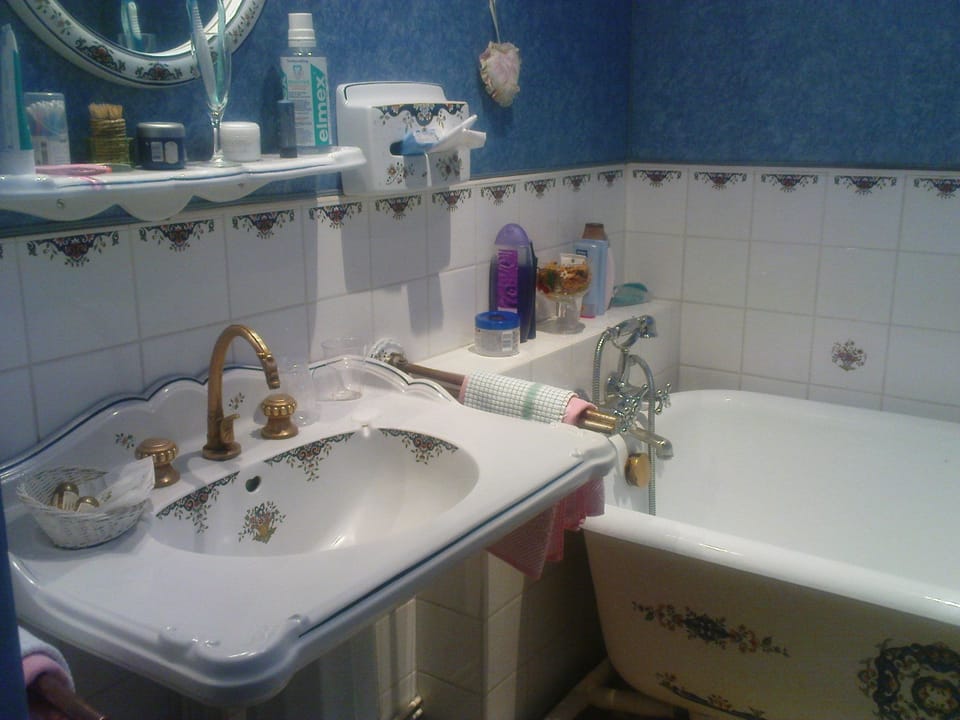 Standard Double Room | Bathroom | Separate tub and shower, hair dryer, bathrobes