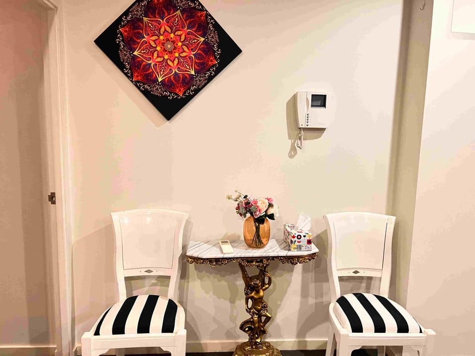 Apartment, 3 Bedrooms, Kitchen | Living area