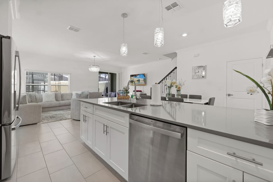 Open-concept layout makes this kitchen both functional and social.