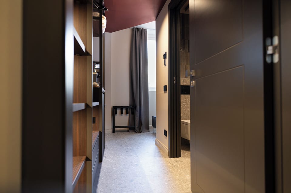 Junior Suite, Lake View | Down comforters, minibar, in-room safe, desk