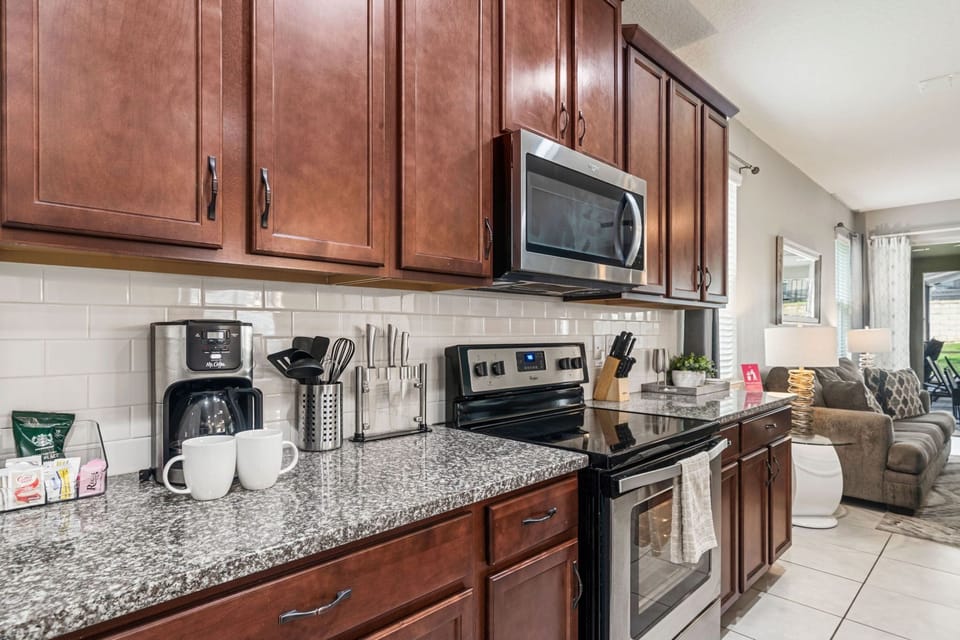 House (Multiple Bedrooms) | Property amenity