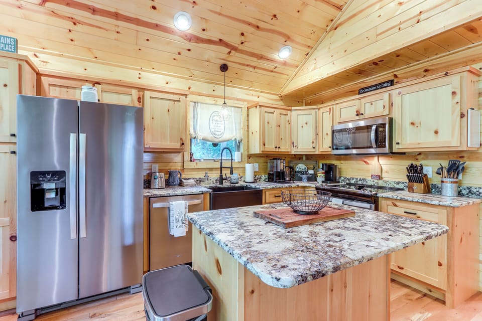House (2 Bedrooms) | Interior