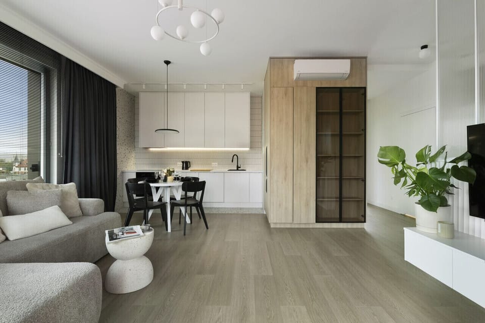 Deluxe Apartment, Harbor View | Private kitchenette | Fridge, oven, stovetop, dishwasher