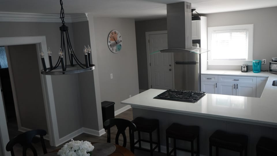 Dining Room/Kitchen
