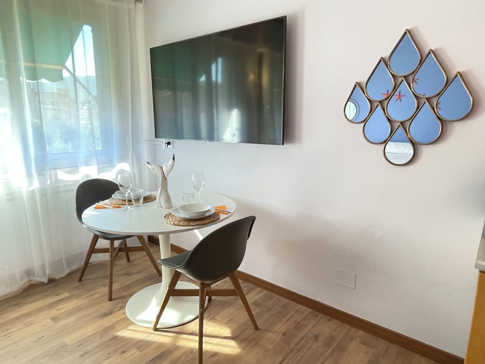 Studio, 1 Double Bed, Garden View | Living area | 43-inch Smart TV with digital channels