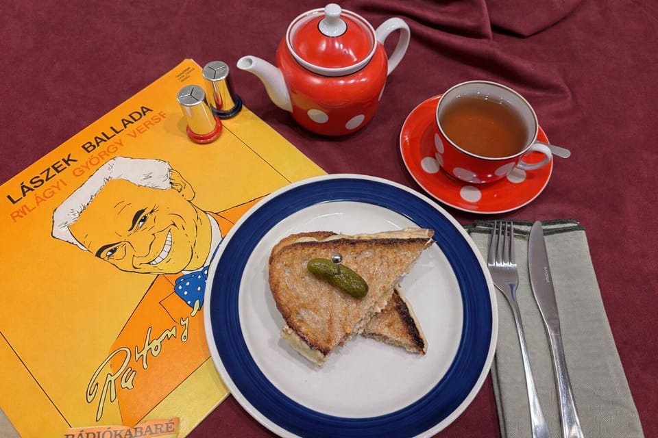 Daily cooked-to-order breakfast for a fee