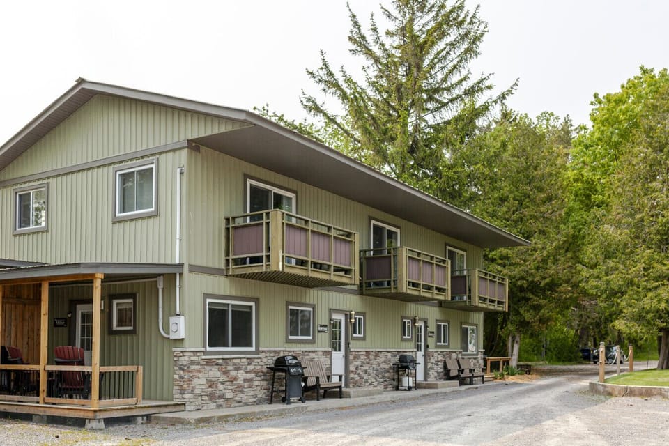 Demorestville Lodge is within a 4 plex