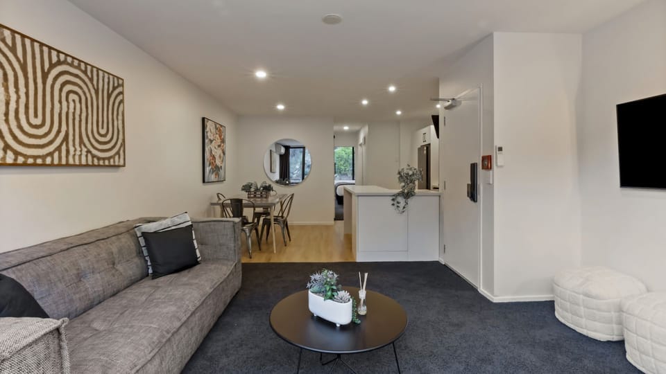 Living area with 3.5 seater sofa