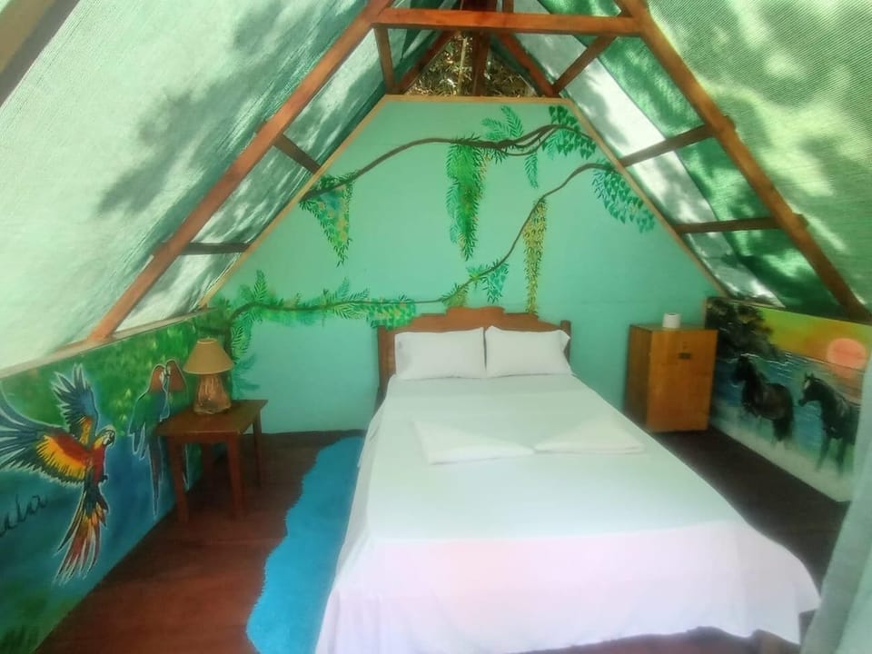 Comfort Tent, Beach View | Laptop workspace, WiFi (free)