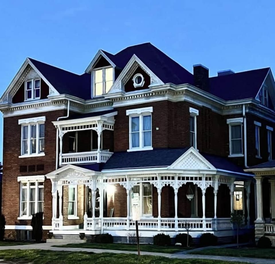 C998ed69 feda 4401 80bb 2b36c7abf937