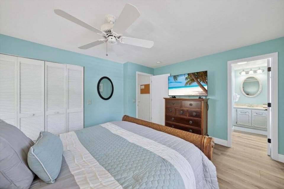 Bedroom2c