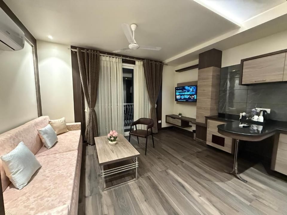 In-room safe, desk, laptop workspace, blackout drapes
