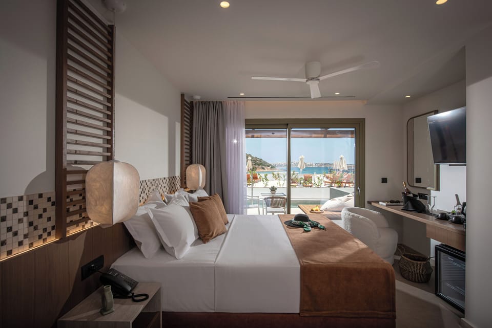 Luxury Suite, Private Pool, Sea View | Free WiFi