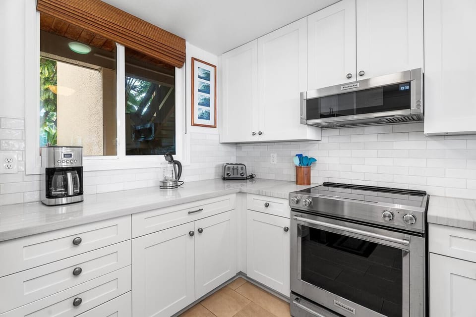 Condo, Multiple Beds (Keauhou Kona Surf & Racquet Club#1-10) | Private kitchen