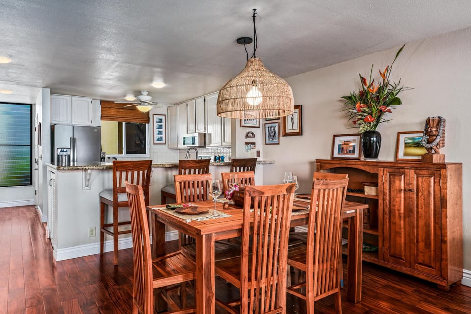 Condo, Multiple Beds (Keauhou Kona Surf & Racquet Club#1-10) | Dining