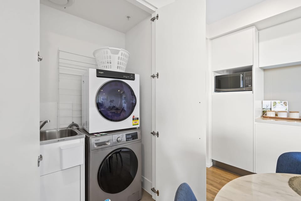 Fully equipped laundry