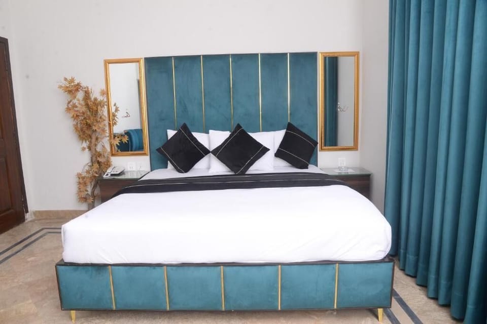 Deluxe Double Room | Desk, WiFi (free)
