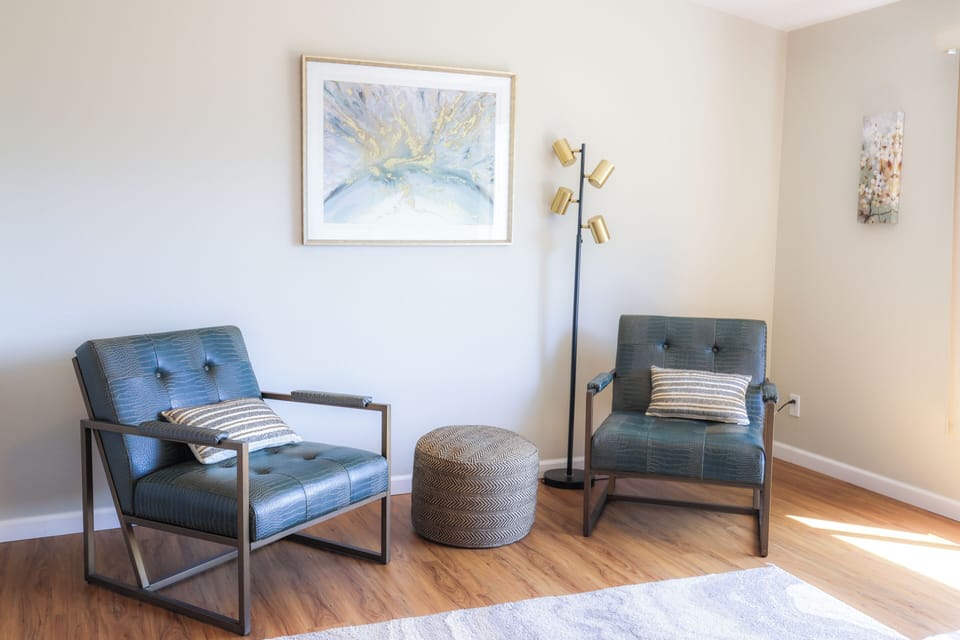 Primary Suite seating area