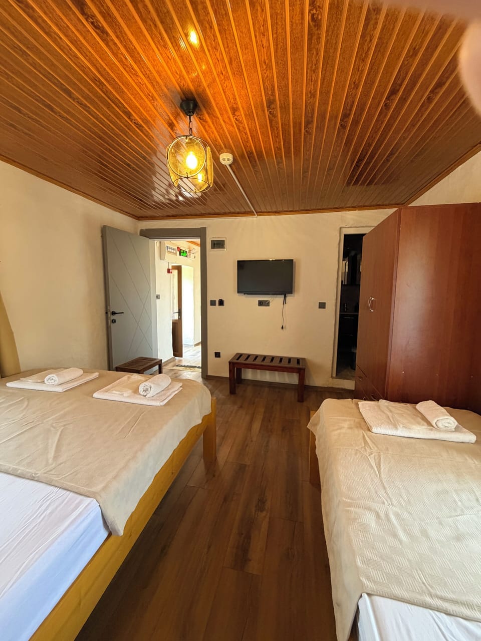 Standard Room | Free WiFi