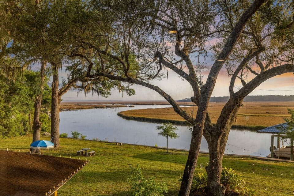 Surround yourself with nature`s fall breeze, gentle streams, and expansive skies.