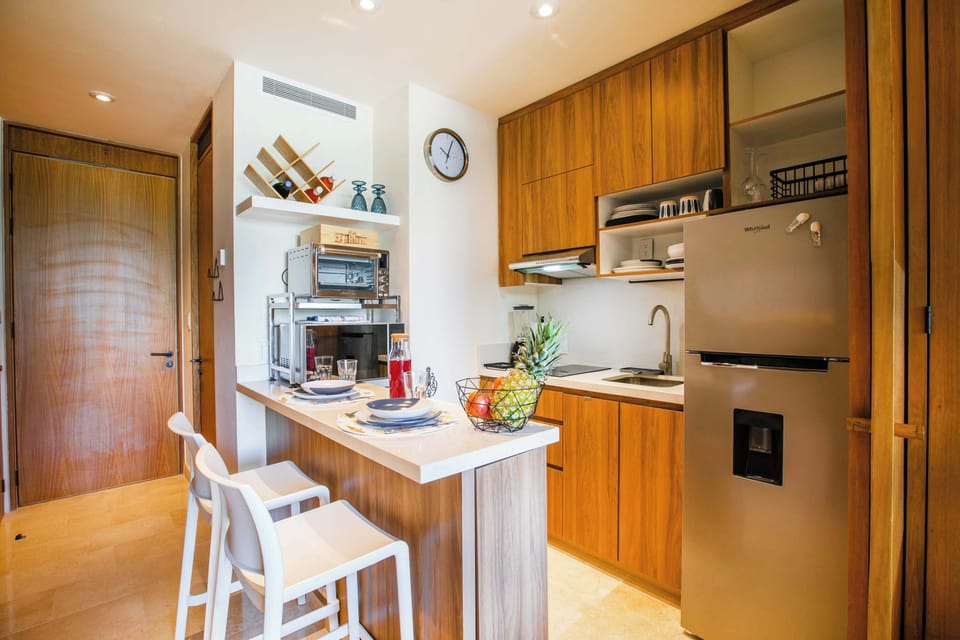 Gourmet Kitchenette