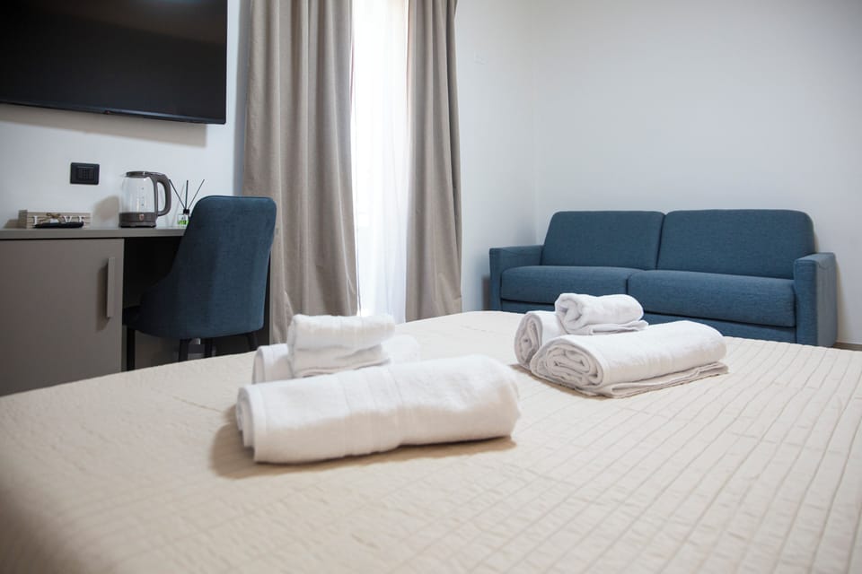 Deluxe Double Room, Balcony | Premium bedding, memory foam beds, minibar, in-room safe