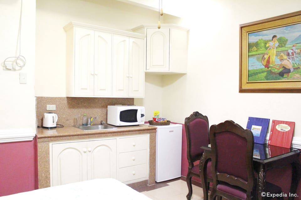 Private kitchenette