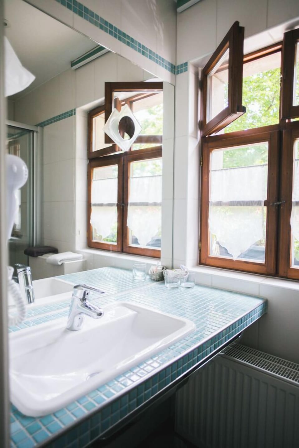 Double Room | Bathroom | Shower, hair dryer, towels, soap