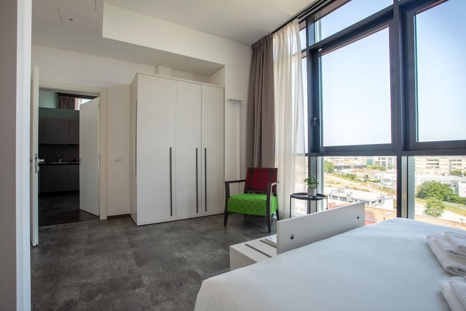 Bedroom, Scenic View