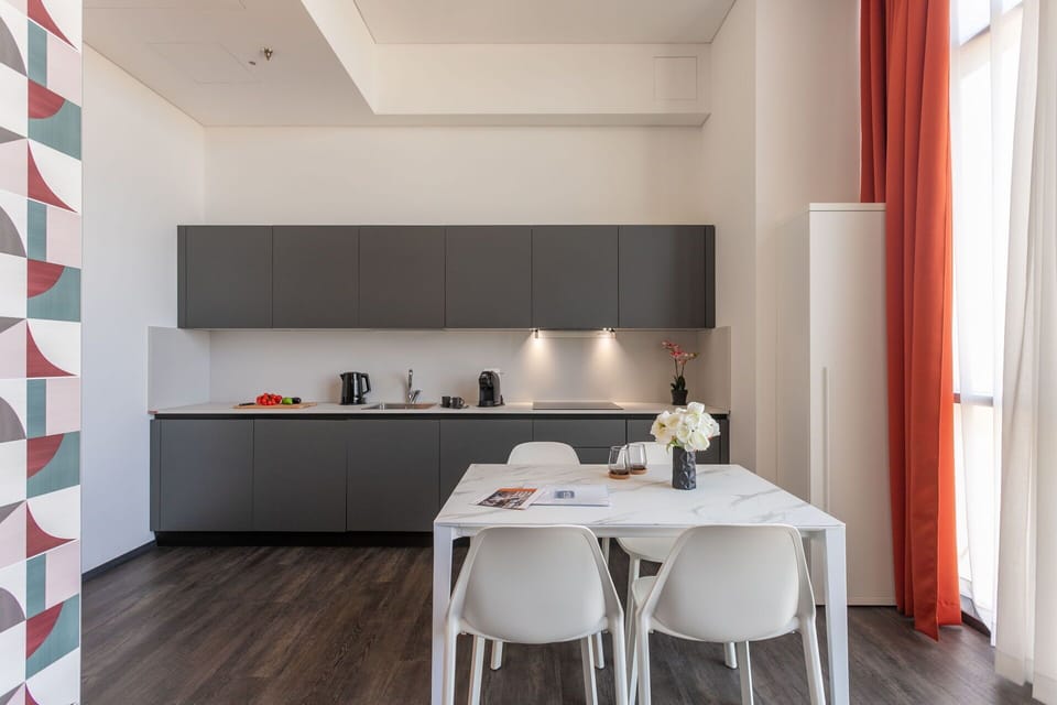 Dining Room, Kitchen