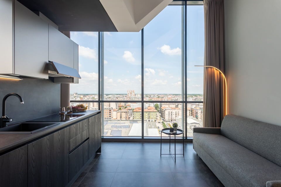 Living Room, Scenic View