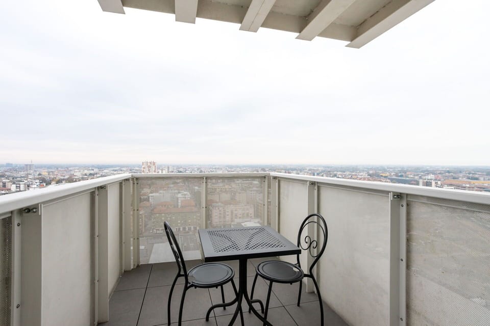 Balcony / Terrace / Patio