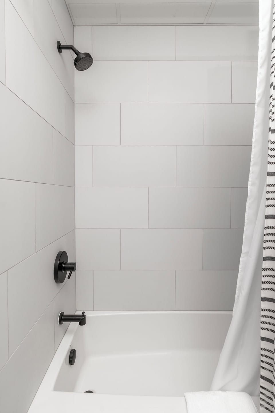Guest Bathroom in Suite 1306