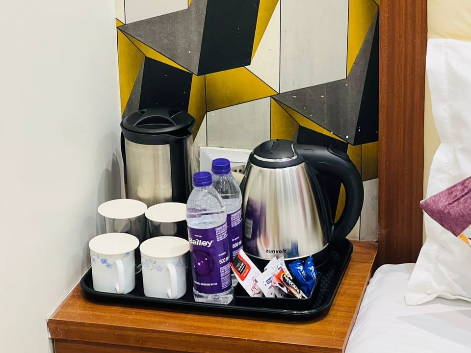 Free daily on-the-go breakfast
