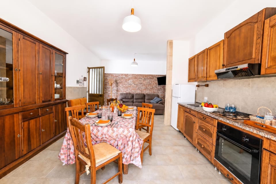 Family Villa, 2 Bedrooms, 2 Bathrooms, Sea Facing (Villa Benedetta 50m from Beach) | Private kitchen | Microwave, electric kettle, toaster