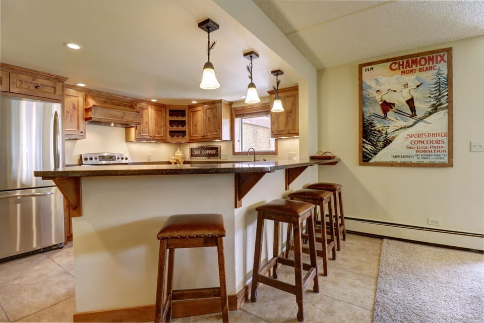 Condo, 2 Bedrooms | Private kitchen | Coffee/tea maker, fridge, oven, toaster