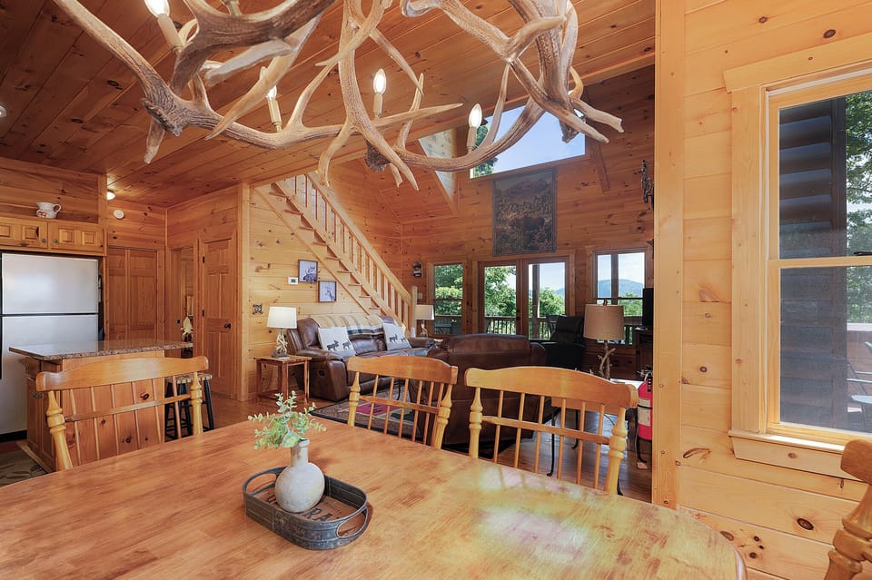 Heavens View - Open Concept Entry Level