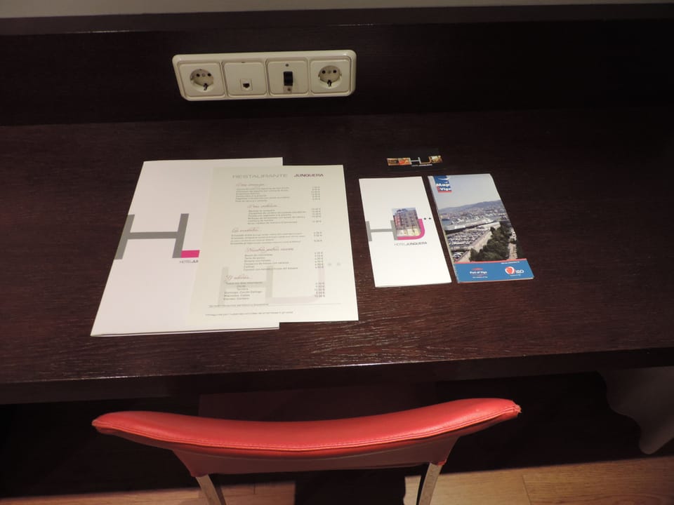 Double or Twin Room (with extra bed) | Desk, blackout drapes, free cribs/infant beds, rollaway beds